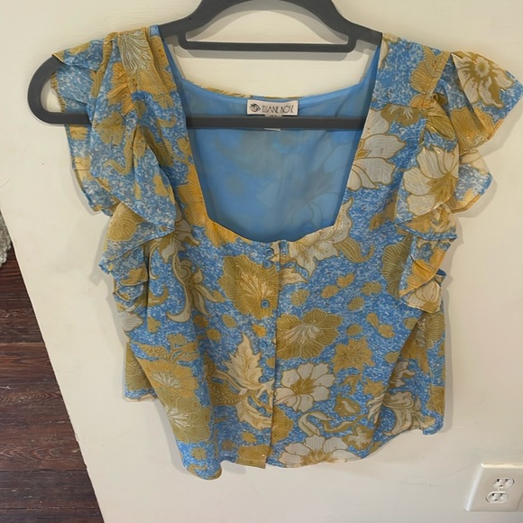 Tops - Never been worn tank! Size:M